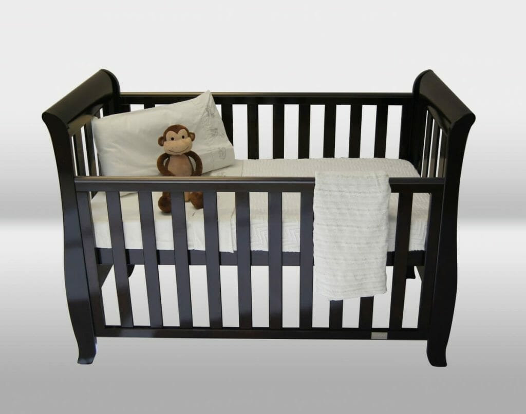 Babyhood Classic Sleigh Cot 4 in 1 Bubs n Grubs