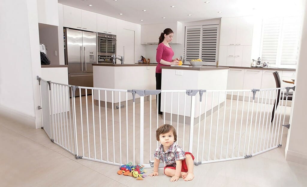 Dreambaby Royale 3 In 1 Converta Play Pen Gate Lifestyle 4