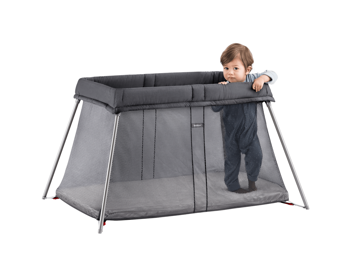 babybjorn travel cot folded dimensions