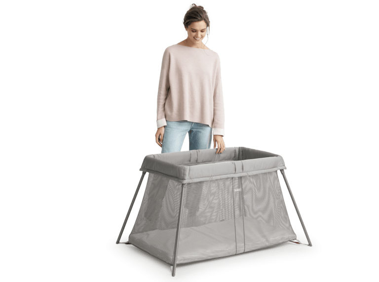 BabyBjorn Travel Cot Light Bubs n Grubs