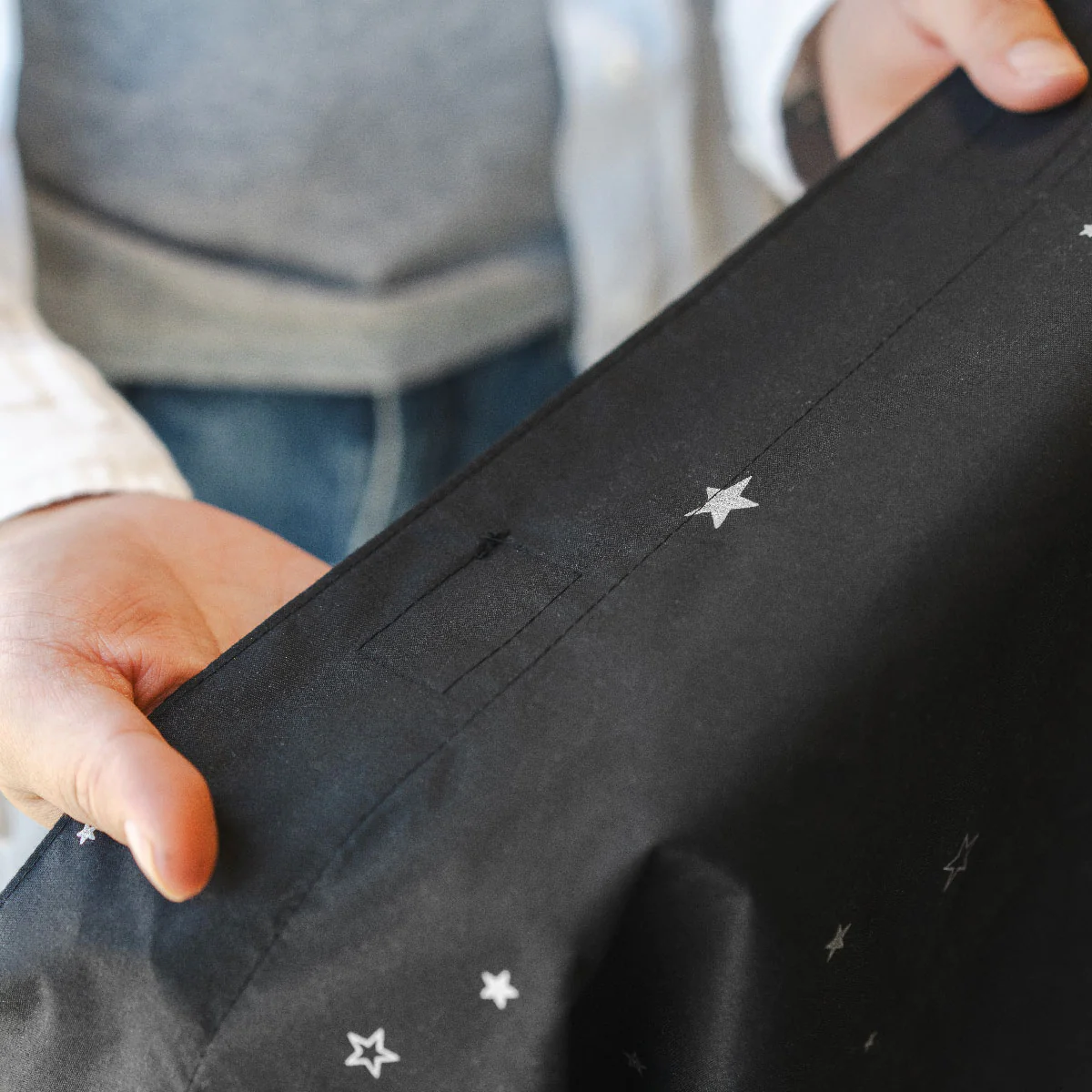 Zazu Portable Blackout Curtain Seam