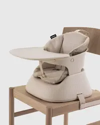 Hannie Portable High Chair Perspektiv White 4 5 Alla Delar Justerad