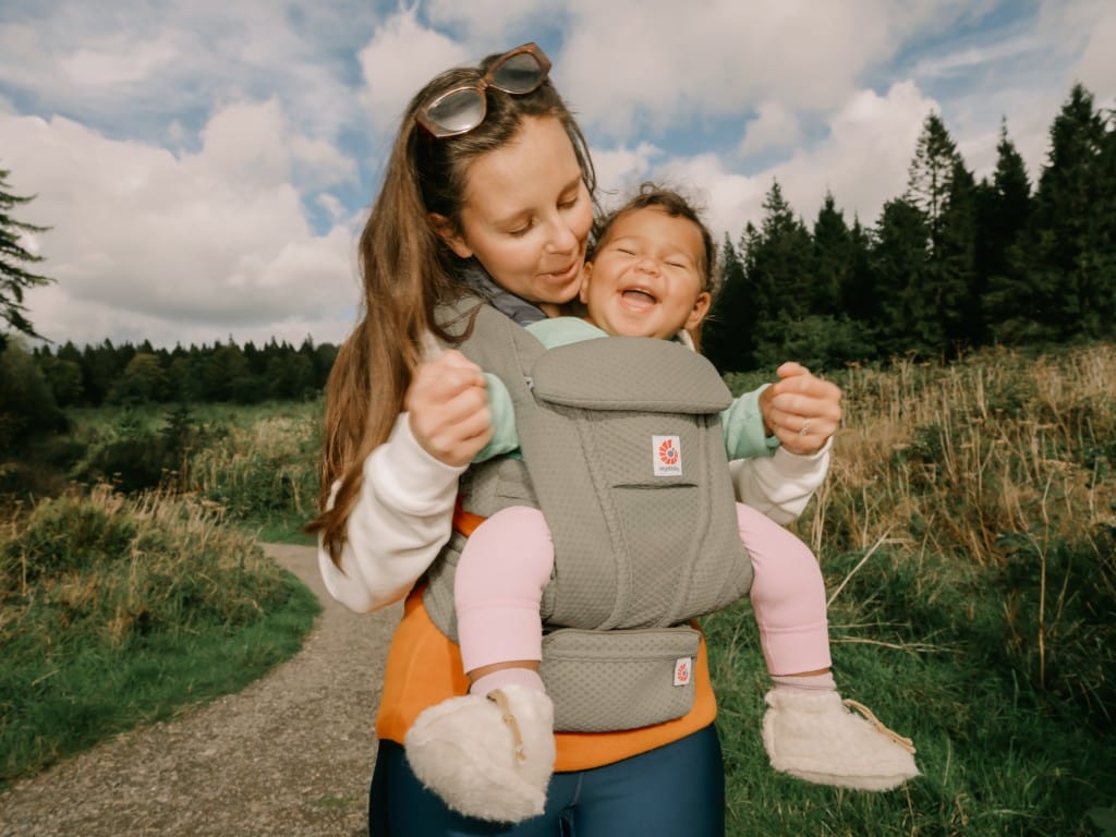 Ergobaby Omni Deluxe All In One Mesh Baby Carrier 17
