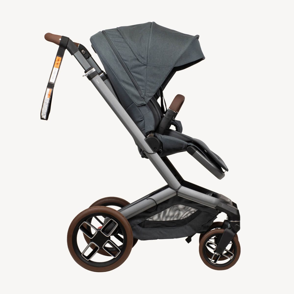 Maxi Cosi Fame Stroller Twillic Graphite Parent Facing