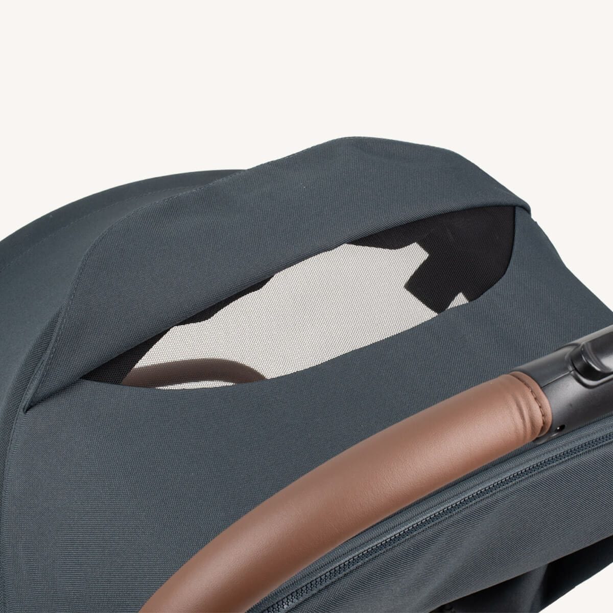Maxi Cosi Leya Stroller Essential Graphite Peek A Boo Window